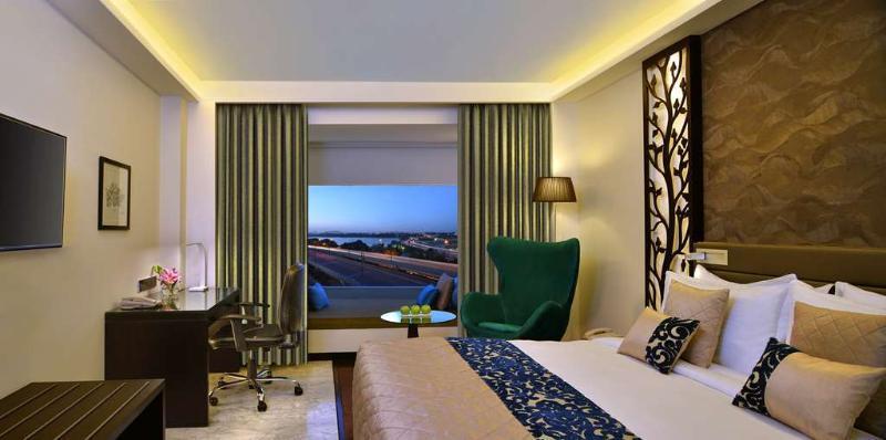 Home2 Suites By Hilton Indianapolis Airport Ngoại thất bức ảnh