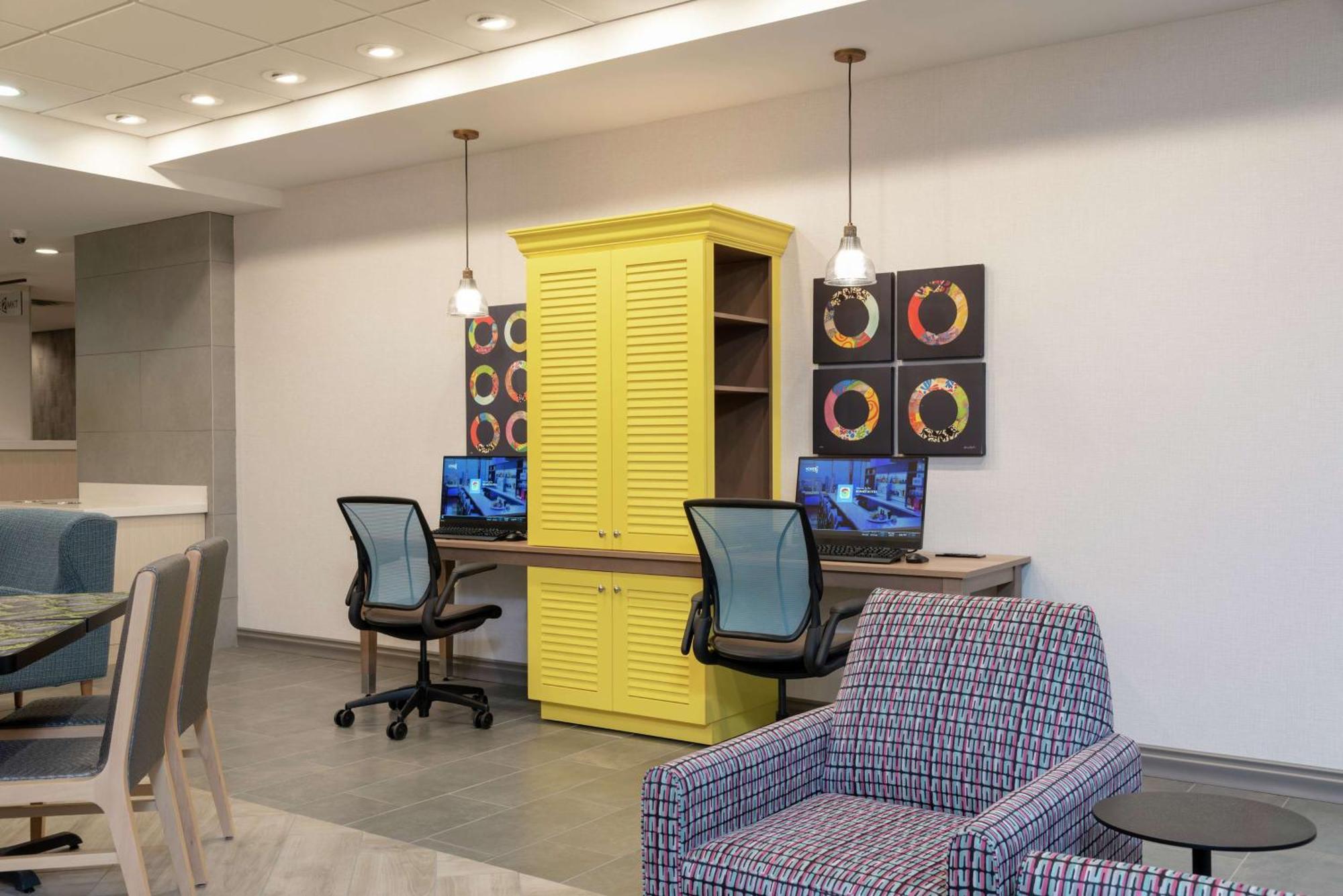 Home2 Suites By Hilton Indianapolis Airport Ngoại thất bức ảnh