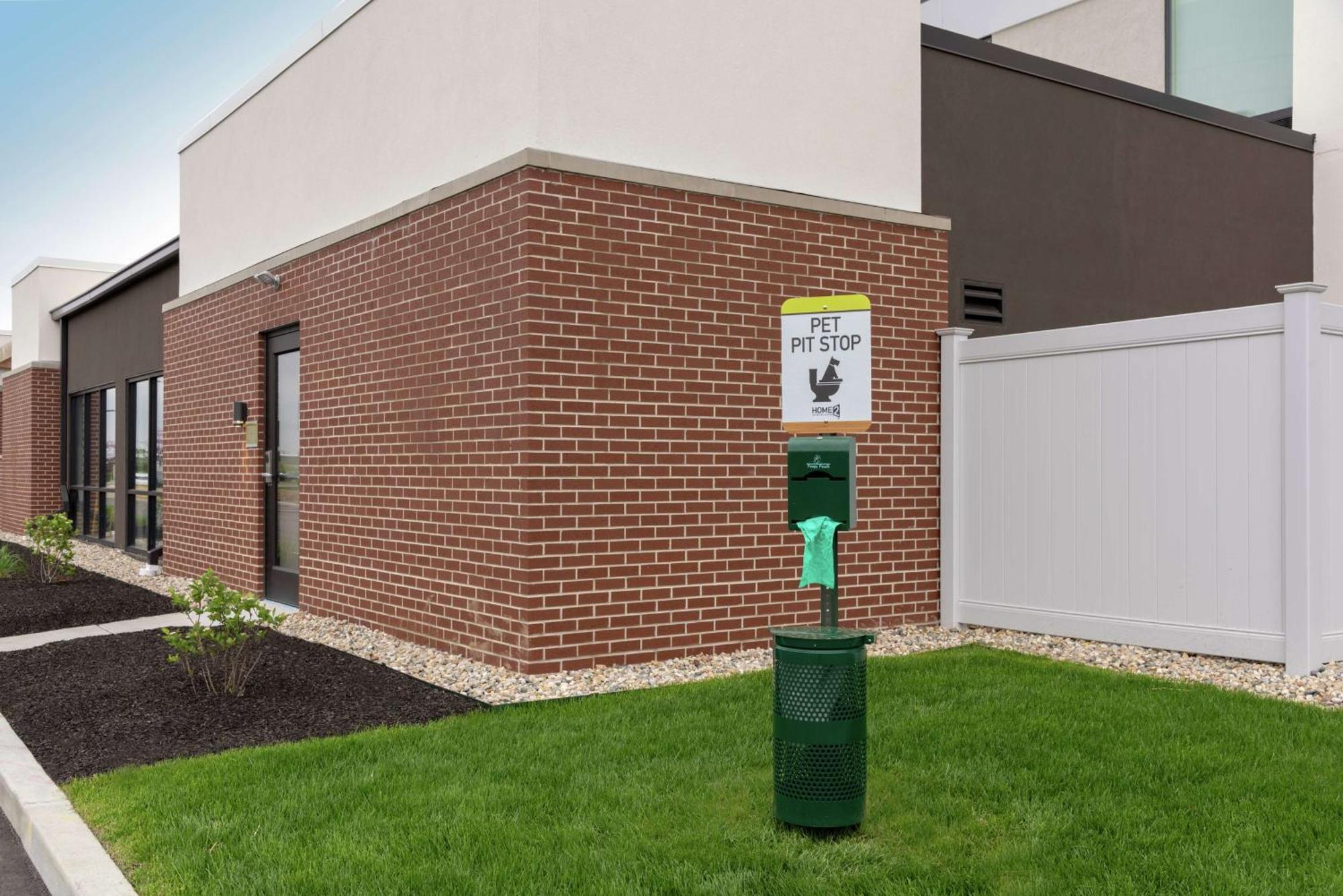 Home2 Suites By Hilton Indianapolis Airport Ngoại thất bức ảnh
